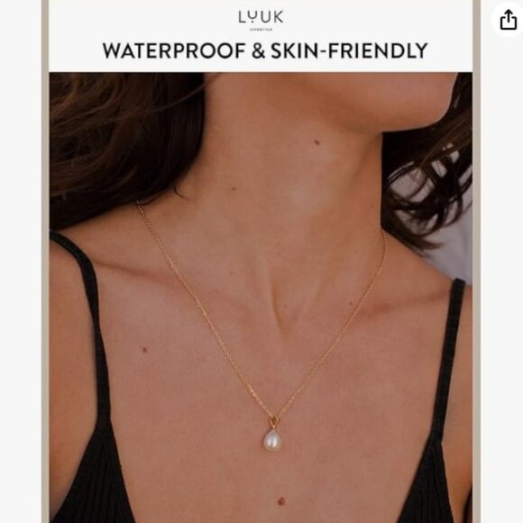 Pearl Drop Pendant Necklace - Picture 2 of 2